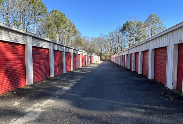 Best Value Self Storage - Brumbelow Road - 225 Brumbelow Road