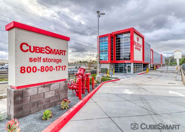 CubeSmart Self Storage - CA Glendora S Lone Hill Ave - 919 South Lone Hill Avenue