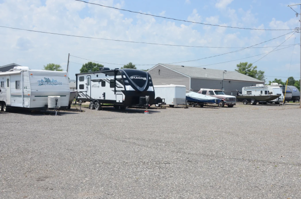 Stuff Self Storage - 4018 Pontoon Road