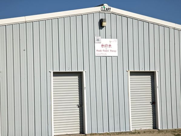 South Oakhill Storage - 3317 South Oakhill Avenue