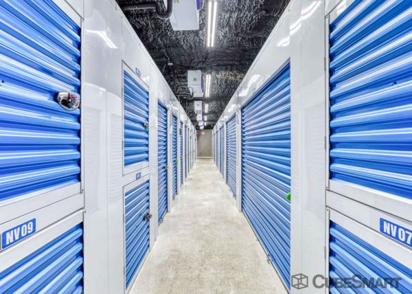 CubeSmart Self Storage - AL Huntsville Memorial Pkwy - 11202 Memorial Parkway Southwest