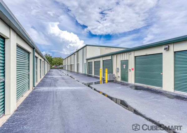 CubeSmart Self Storage - FL Ocala NE Jacksonville Road - 6900 Northeast Jacksonville Road