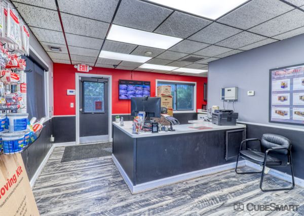 CubeSmart Self Storage - MI Rochester Hill Livernois Rd - 1790 South Livernois Road
