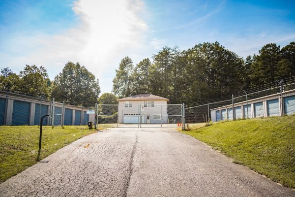 Mission Self-Storage - Blairsville - 323 Georgia 325