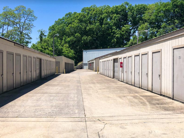 Storage Rentals of America - Old Hickory - Matterhorn Dr - 101 Matterhorn Drive