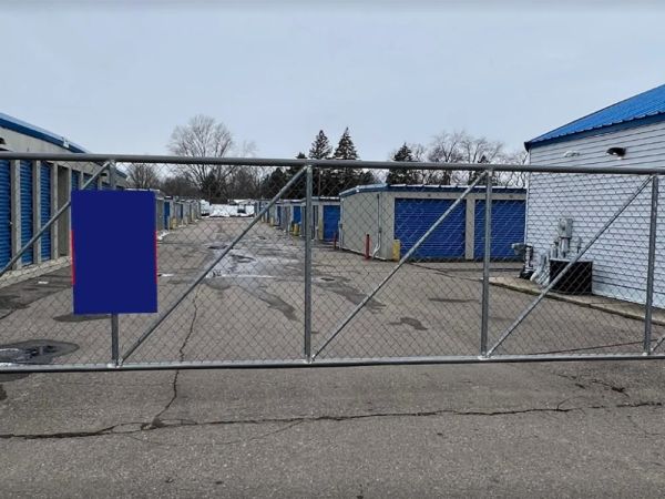 Storage Rentals of America - Flint - Fenton Rd - 4480 Fenton Road