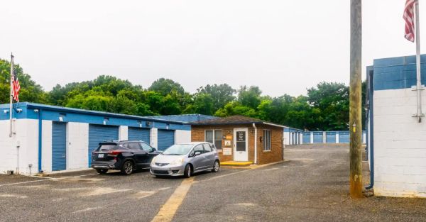 Mini Mall Storage - Shelby - 612 Smith Street