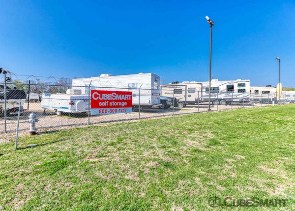 CubeSmart Self Storage - TX Seguin W Kingsbury St - 2015-2021 W Kingsbury St