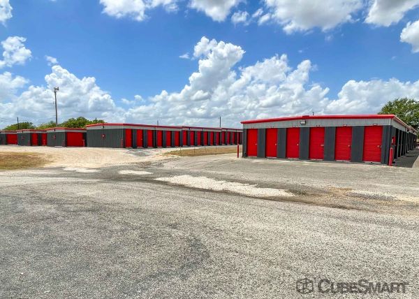 CubeSmart Self Storage - TX Seguin TX 46 - 602 Texas 46