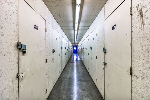 SmartStop Self Storage - Puyallup - 1401 N Meridian Ave - 1401 North Meridian Avenue