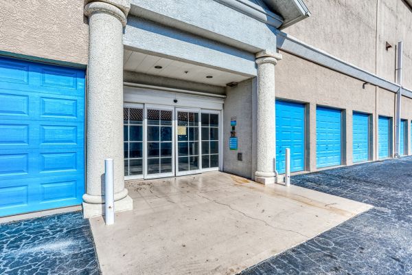 SmartStop Self Storage - Naples - 275 Goodlette Frank Rd - 275 Goodlette-Frank Road