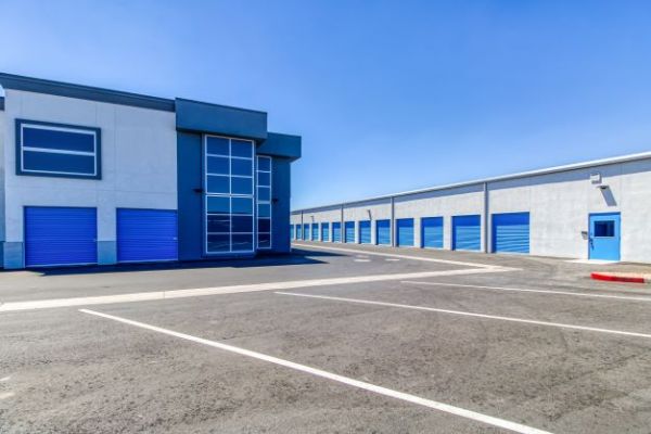 SmartStop Self Storage - Surprise - 13788 Greenway Rd - 13788 West Greenway Road