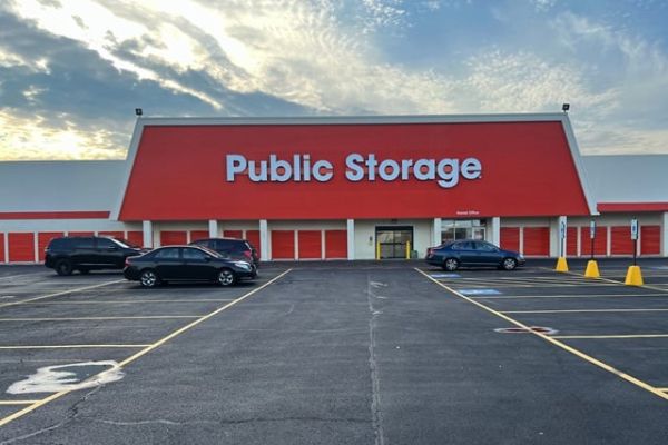 Public Storage - Burbank - 8320 S Cicero Ave - 8320 S Cicero Ave