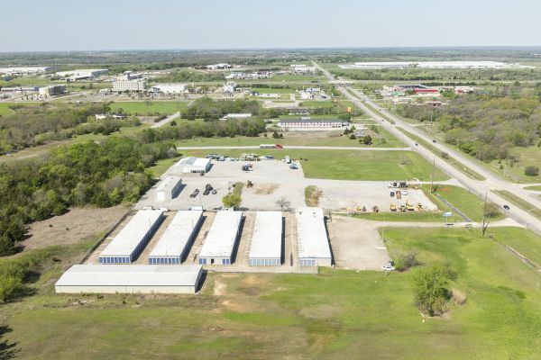 Devon Self Storage - 9174 - Veterans - 1900 Veterans Boulevard