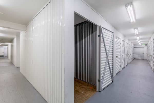 303 Self Storage - Arapahoe - 6800 South Holly Circle