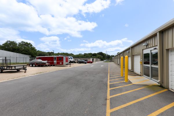 Crestview Storage - 398 Garden Street