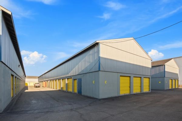 Storage Star Anchorage- North - 225 Boniface Parkway