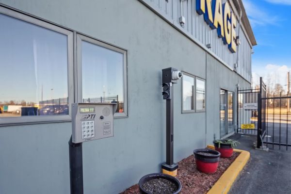 Storage Star Anchorage- North - 225 Boniface Parkway