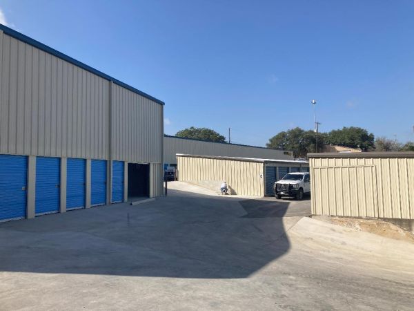 AAA Storage Garden Ridge Texas - 22480 Farm to Market Road 3009