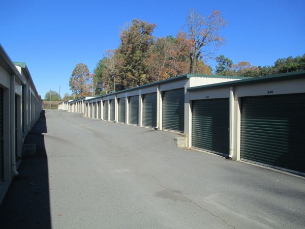 KC Mini Storage - 111 Alexander Acres Road
