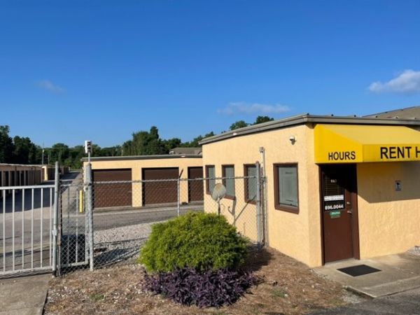 Northboro Storage - 405 West Northfield Boulevard