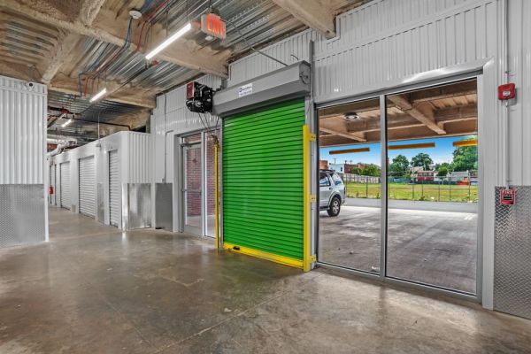 Extra Space Storage - 7717 - Staten Island - Tompkins Ave - 435 Tompkins Avenue