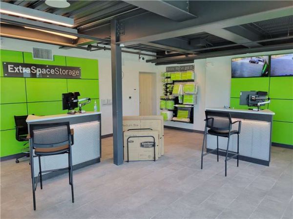 Extra Space Storage - 7741 - Roseville - Washington Blvd - 8405 Washington Boulevard