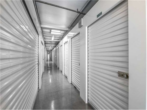 Extra Space Storage - 1166 - Sacramento - Stockton Blvd - 8051 East Stockton Boulevard