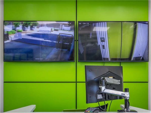 Extra Space Storage - 0765 - Fair Oaks - Sunrise Blvd - 4245 Sunrise Boulevard
