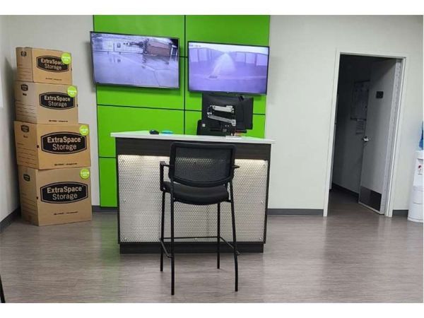 Extra Space Storage - 1893 - Roseville - Foothills Blvd - 1011 Foothills Boulevard
