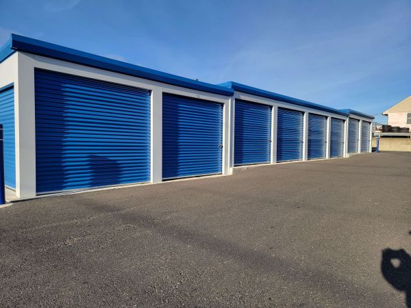 Storage Sense - Hi-Nella - 705 Warwick Road