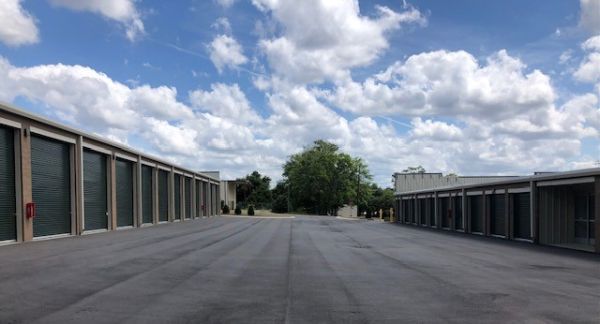 Pinnacle Storage - Southern Pines - 240 Bell Avenue