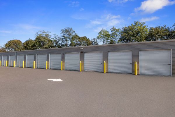 Prime Storage - Central Islip - 625 Eastview Drive