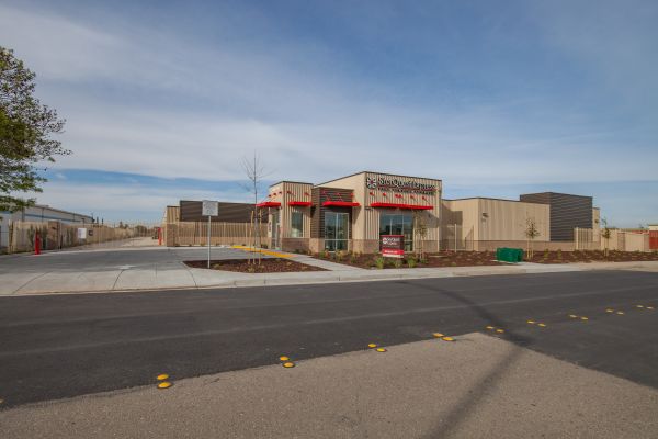 1442 StorQuest Express - Tracy/Gandy Dance - 225 Gandy Dancer Drive