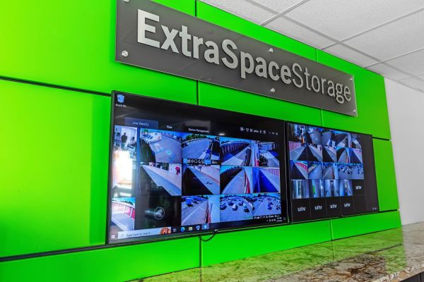 Extra Space Storage - 7908 - Rancho Cordova - Folsom Blvd - 11055 Folsom Boulevard