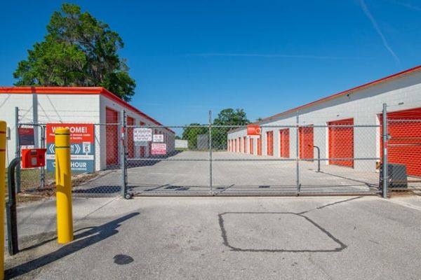 Public Storage - Ocala - 961 NE 16th St - 963 NE 16th St