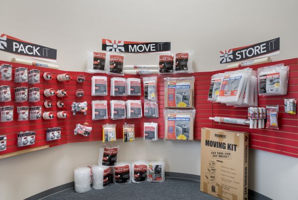 StorQuest - Glendale / Union Hills - 6310 West Union Hills Drive