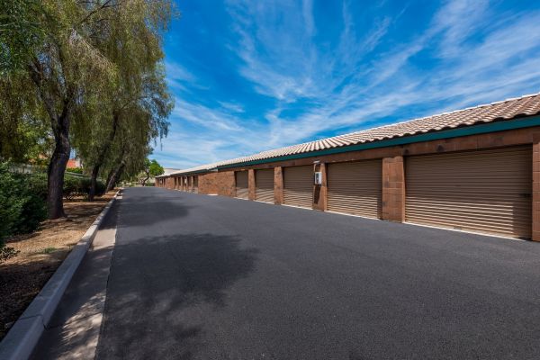 StorQuest - Tempe / Warner - 1835 East Warner Road
