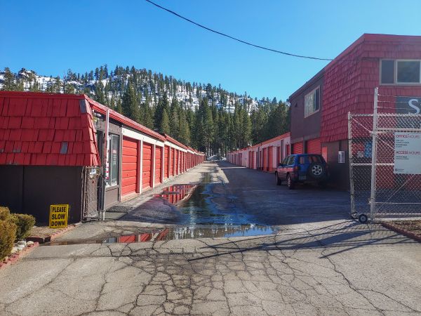 StorQuest Economy - South Lake Tahoe / Industrial - 1060 Industrial Avenue
