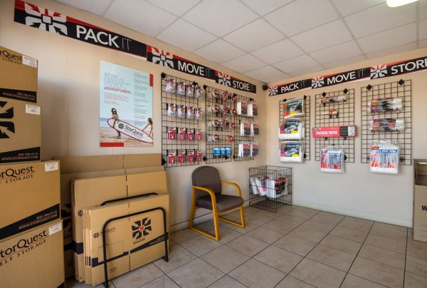 StorQuest - Canoga Park / Canoga - 7700 Canoga Avenue