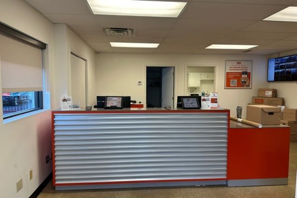Public Storage - Akron - 80 W Waterloo Rd - 80 W Waterloo Rd