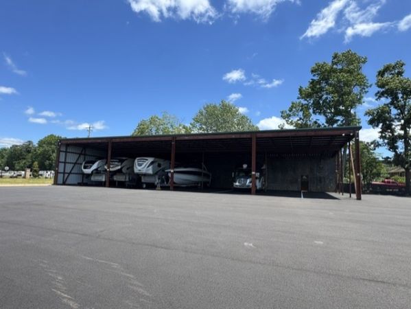 The Landing at Lake Lanier RV and Boat Storage - 6016 Lanier Islands Parkway