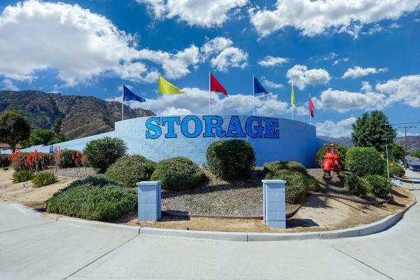 Grand Avenue Storage - 33033 Riverside Drive