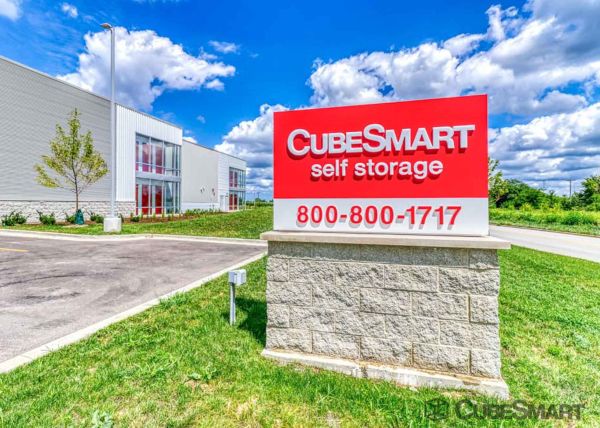 CubeSmart Self Storage - IL Oswego Wiesbrook Dr - 1945 Wiesbrook Rd