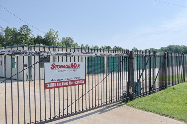StorageMax Tupelo 7 - 114 Brandy Lane