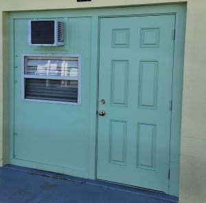 BeachSide Storage Business Park - 140 Tomahawk Drive
