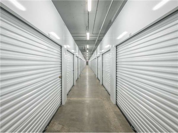 Extra Space Storage - 1904 - El Cajon - Fletcher Pkwy - 575 Fletcher Parkway