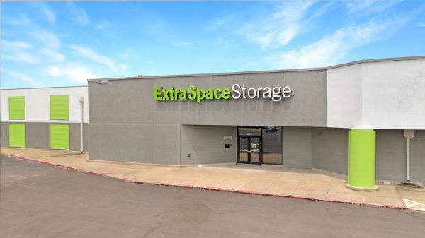 Extra Space Storage - 2032 - Tulsa - 21st St - 14009 East 21st Street
