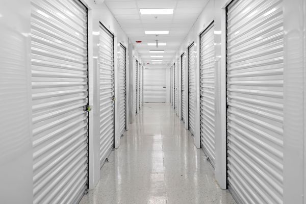 Extra Space Storage - 7451 - Bloomington - 3rd St - 1901 West 3rd Street