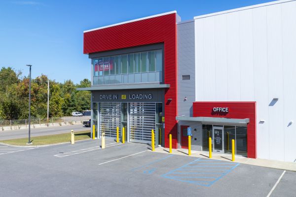 Devon Self Storage - 9180 - Walpole - 5 Foxhill Drive